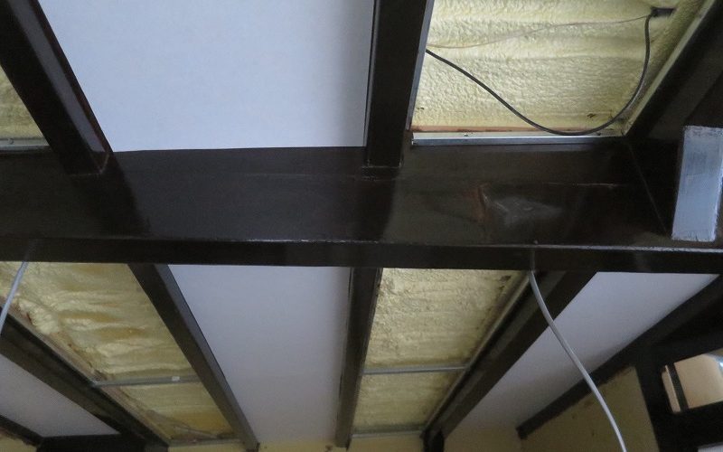 イナバガレージの天井をインナーガレージ風にしたい（その４～ 天板貼り付け）